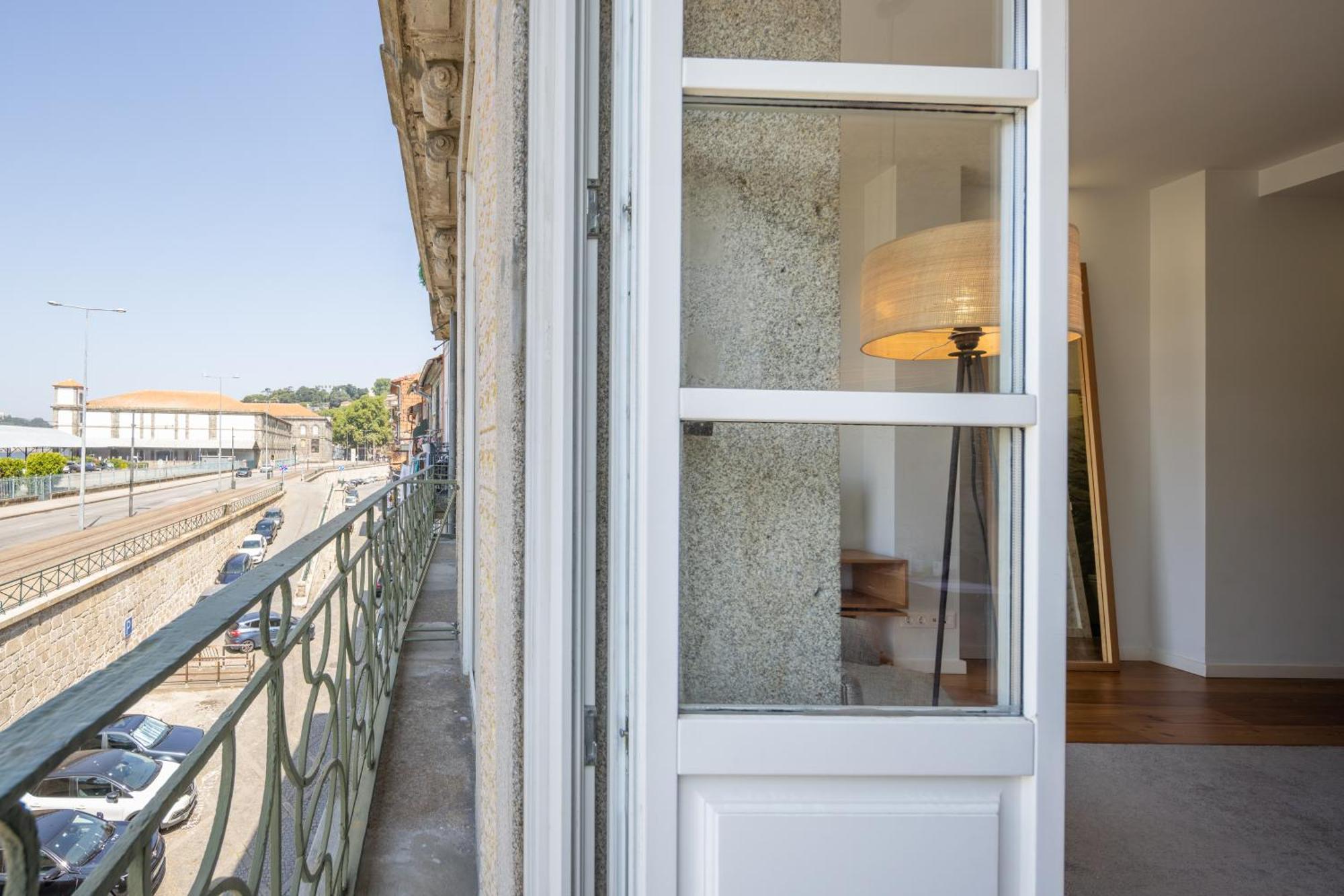 Porta Nobre Boutique By Aspasios